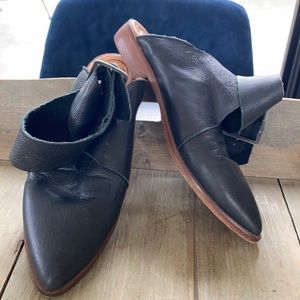 Free people size 38 ankle wrap sandals